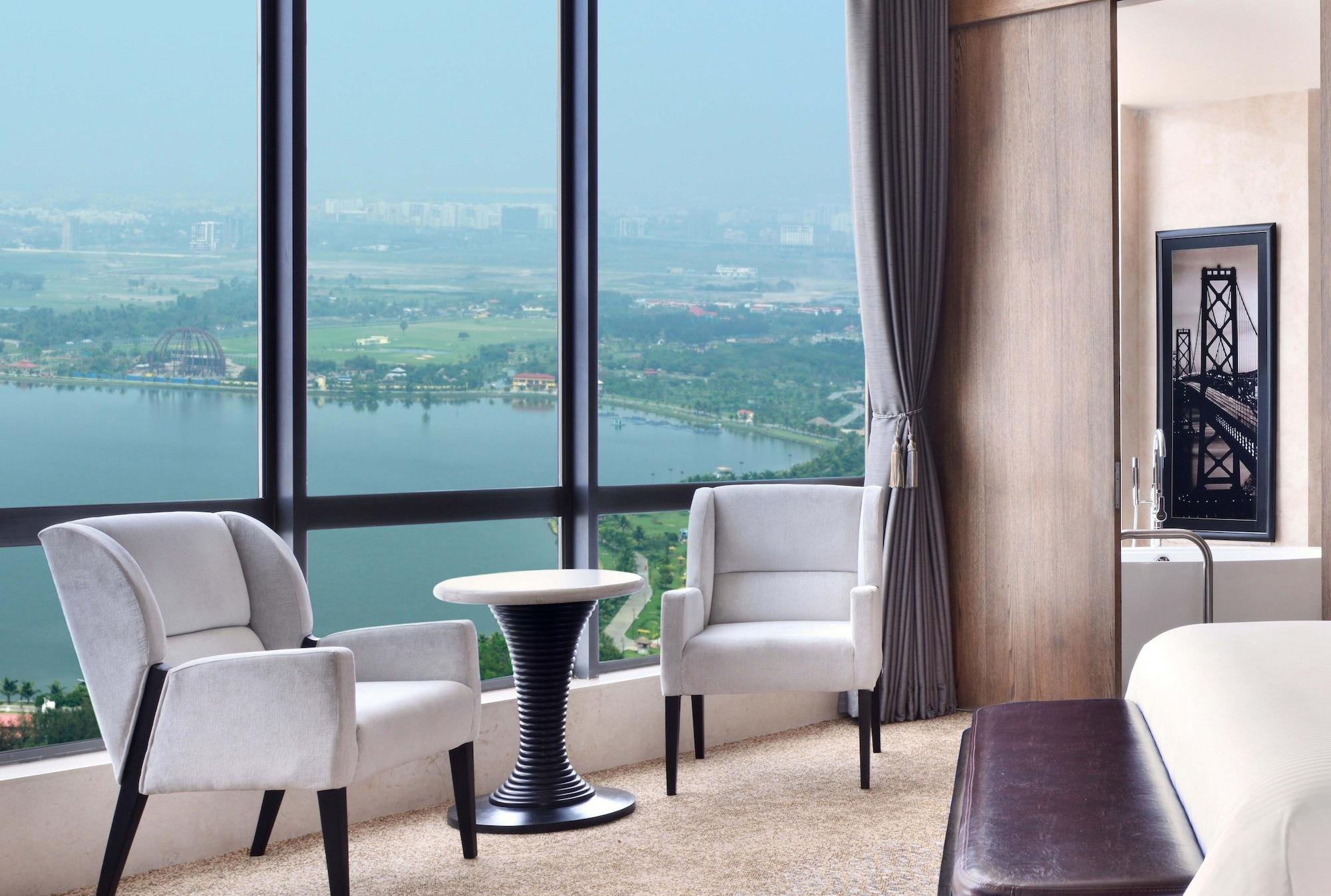 The Westin Kolkata Rajarhat מראה חיצוני תמונה A view of the Han River from the hotel