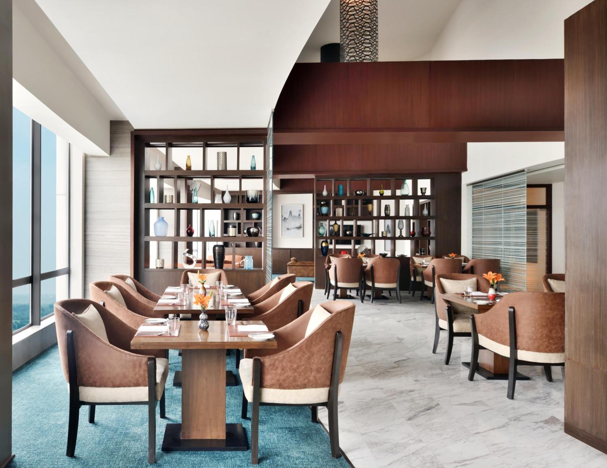 The Westin Kolkata Rajarhat מראה חיצוני תמונה The Club Lounge at the hotel